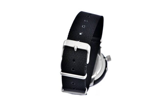 Deportivas de cuarzo con energía solar, color negro