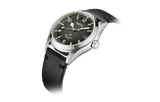 Reloj analógico Seiko Prospex Alpinist «Negro Plata»