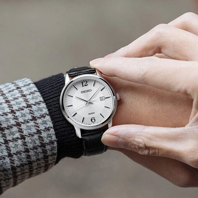 Reloj de cuarzo con correa, blanco