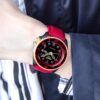 Reloj mecánico Crossover impermeable en negro y rojo