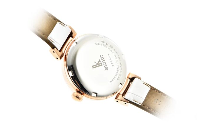 Reloj mecánico de la serie Lukia de Japón
