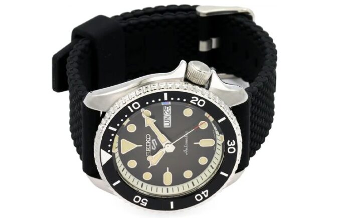 Reloj mecánico deportivo con correa de caucho de la serie n.º 5, color negro, SRPD73k2