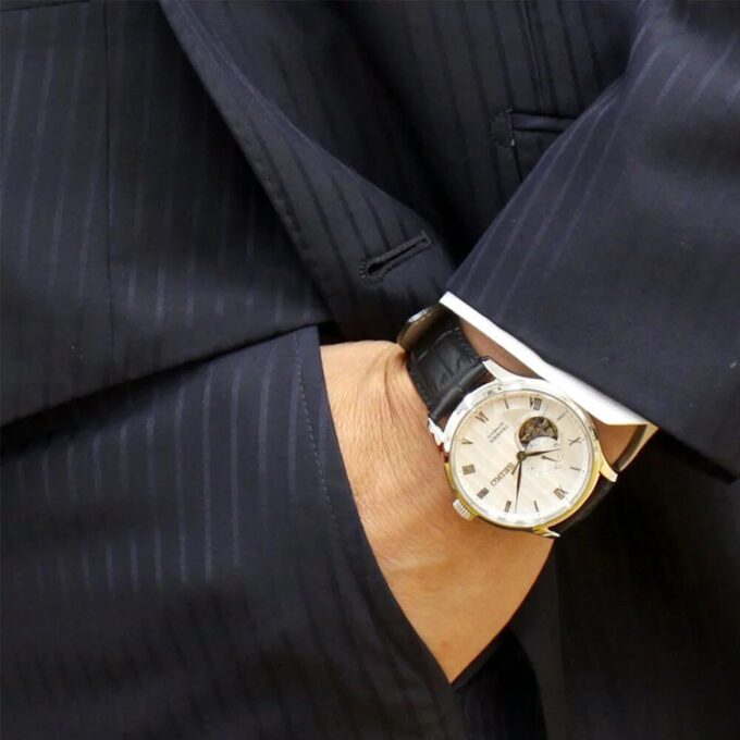 Reloj Presage Serie Japón, esfera blanca, correa de cuero, movimiento 4R, reloj automático/mecánico