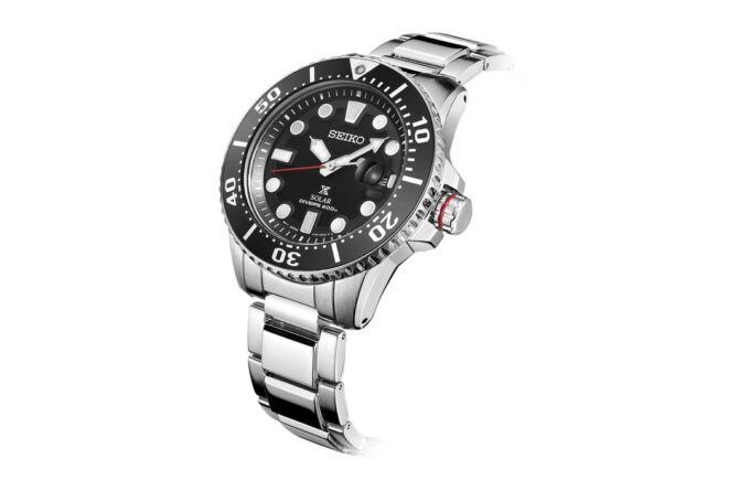 Reloj solar casual Black Warrior de 200 m