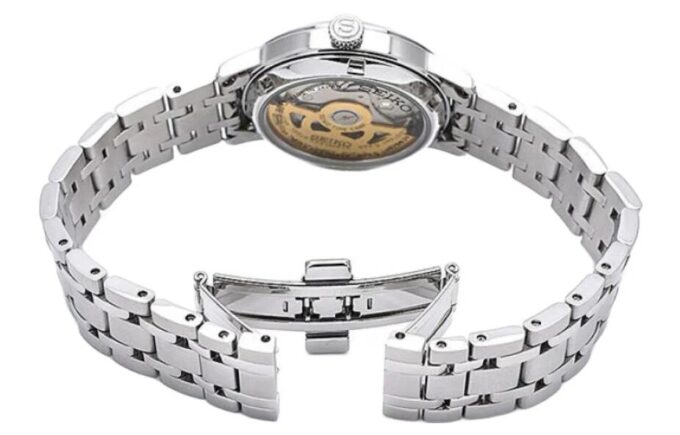 Serie de relojes mecánicos casuales