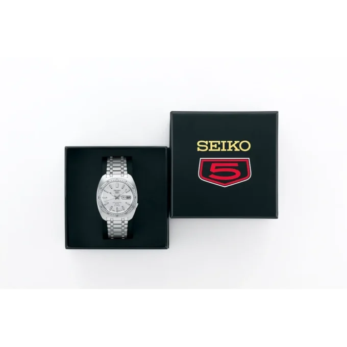 SRPL91 Serie 5 Sports SKX SRPL91 Serie 5 Sports SKX